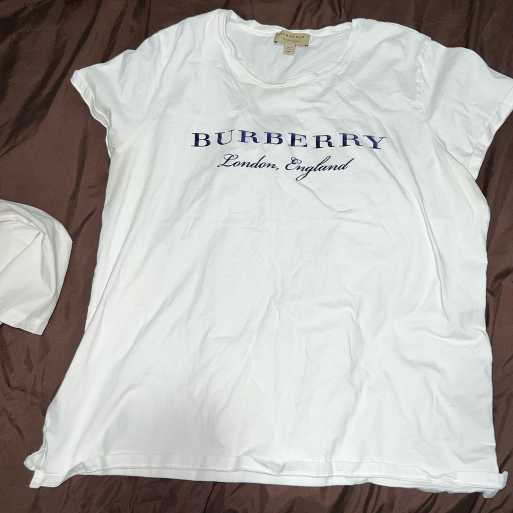 Burberry T shirt